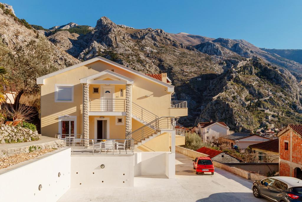 Apartments Blue Sea Kotor Luaran gambar